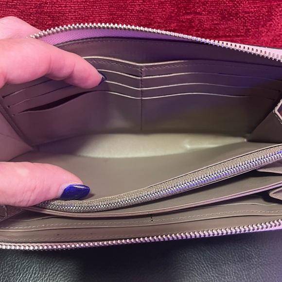 LOUIS VUITTON AUTHENTIC PINK PEBBLED LEATHER LONG ZIPPY WALLET. EUC. - Picture 7 of 12